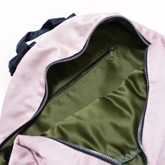 BNWOT Stussy "No Comply" Glossy Pink Zip-Up Backpack - Picture 9 of 10